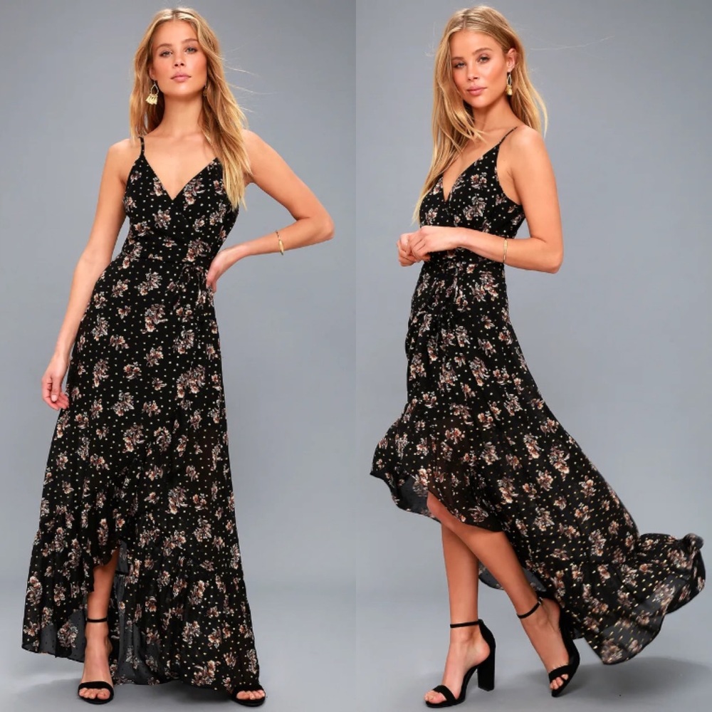 NWT Lulu’s Adanna Black Floral Print Wrap Dress